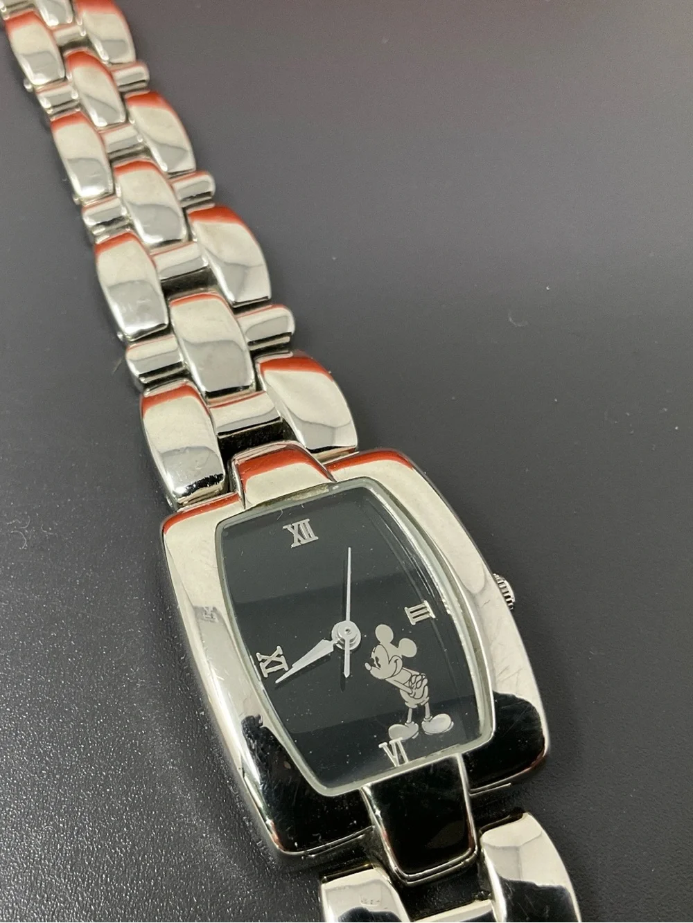 Disney Mickey Mouse Black Dial Ladies Watch Disney Store new battery